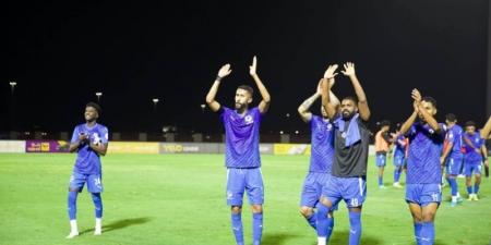 دوري يلو: نيوم يكسب الحزم بثنائية نظيفة - تدوينة الإخباري