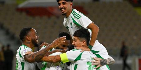 اخبار الرياضة نتائج مباريات الأهلي آخر 5 مواجهات قبل موقعة الخليج في الدوري السعودي - موقع بالجول