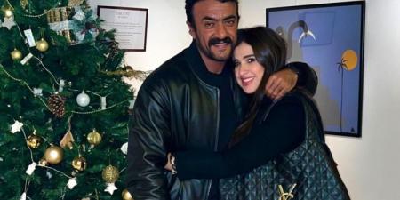 رد غريب من أحمد العوضي بعد مفاجأة ياسمين عبدالعزيز - تدوينة الإخباري