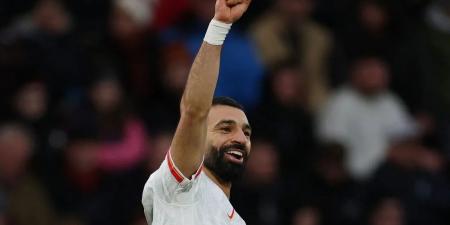 هل جدد محمد صلاح عقده مع ليفيربول في السر؟.. سلوت يجيب - تدوينة الإخباري