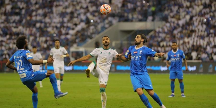 الهلال والأهلي .. صراع أندية الرياض وجدة في الكلاسيكو - تدوينة الإخباري