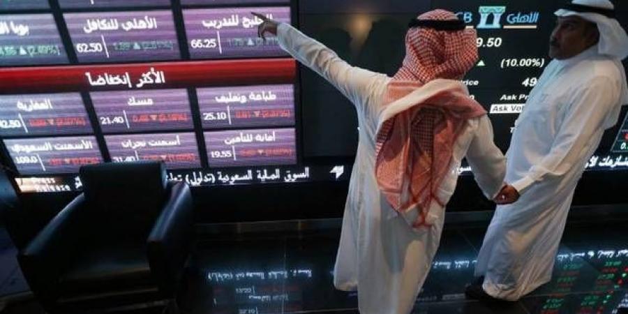 السوق السعودي.. 10 أسهم تقتنص 36% من السيولة بقيادة مصرف الراجحي و"أرامكو" - تدوينة الإخباري