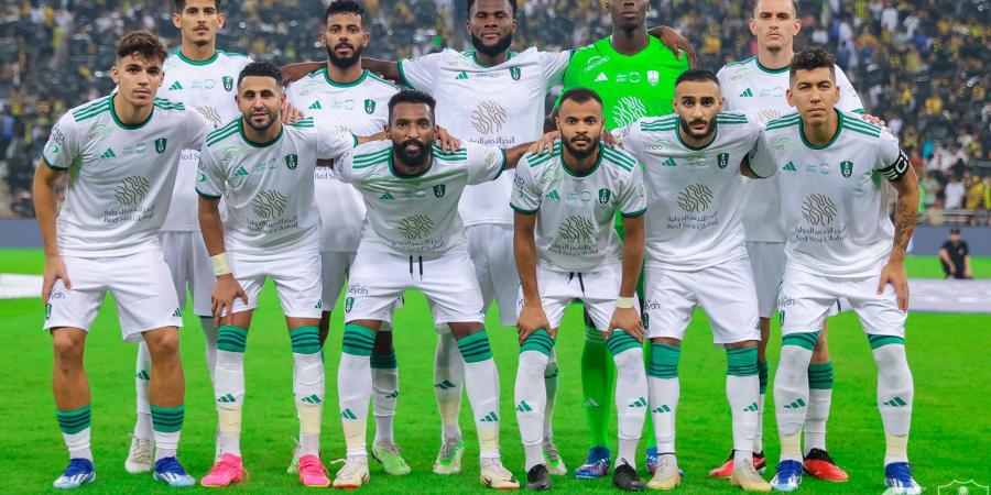 اخبار الرياضة بعد توقعات إقالته.. صدمة لجماهير الأهلي عقب إعلان رحيل أحد مدربي الدوري السعودي - موقع بالجول