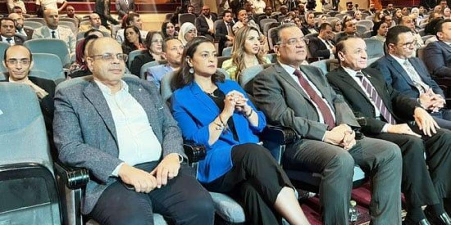 محمود فوزى بندوة تنسيقية شباب الأحزاب: حرب أكتوبر قيمة لا بد من تعليمها للمصريين - تدوينة الإخباري