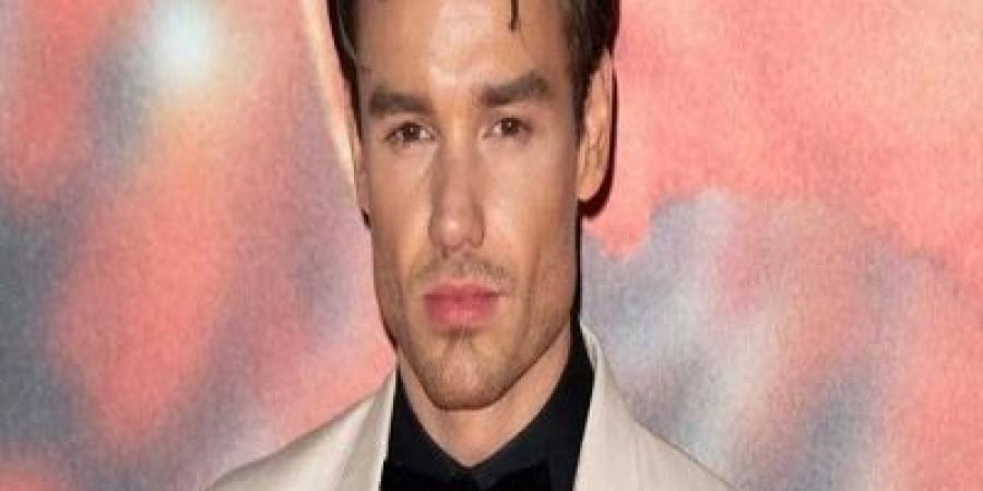 سر وفاة ليام باين مغني فرقة One Direction - تدوينة الإخباري