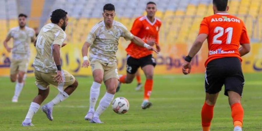 أخبار الرياضة - تعادل الأهلي يفتح الباب أمام الزمالك لتصدر الدوري - تدوينة الإخباري