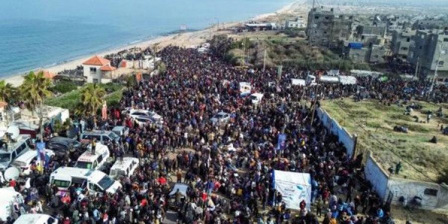 حفاظاً على الأرواح.. دعوات للنازحين للالتزام بالتوجيهات خلال العودة إلى شمال غزة - تدوينة الإخباري