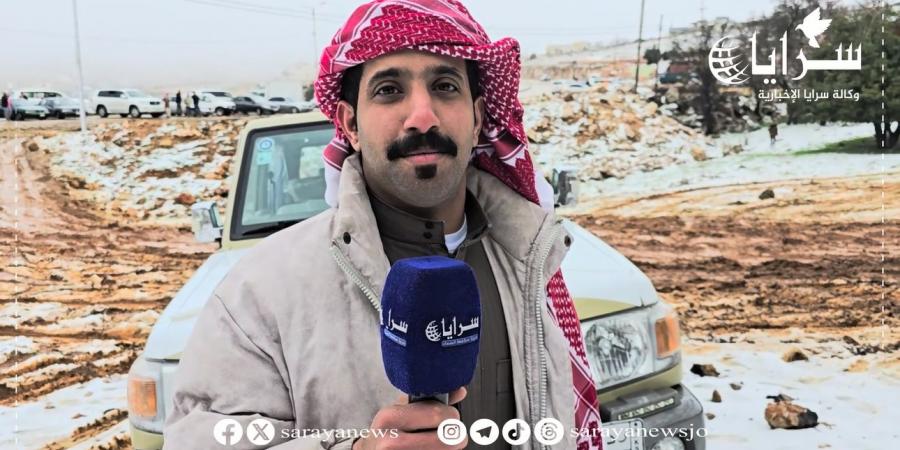 بالفيديو .. الأشقاء السعوديون يشاركون أهالي عجلون فرحة تساقط الثلوج - تدوينة الإخباري