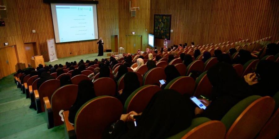 الملتقى المهني بجامعة المؤسس يختتم فعالياته بحضور يتجاوز الـ 9 آلاف زائر - تدوينة الإخباري