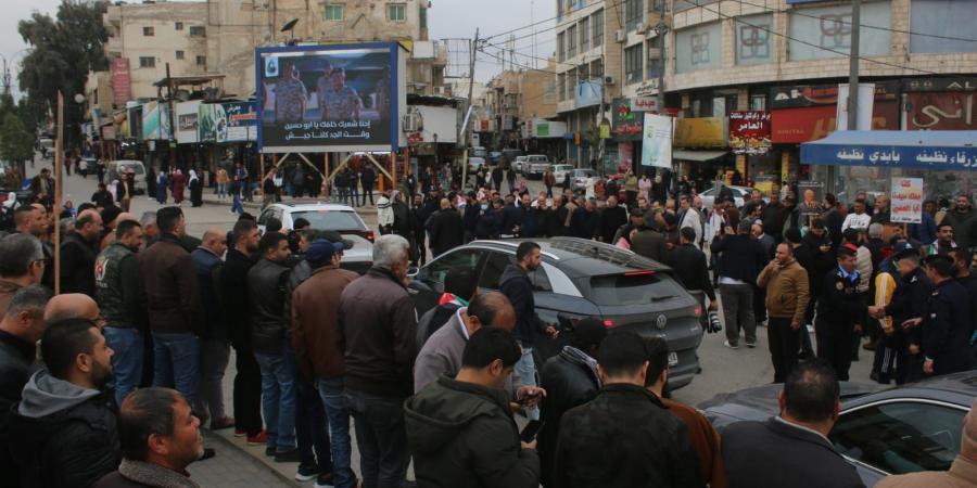 وقفة احتجاجية حاشدة في الزرقاء - تدوينة الإخباري