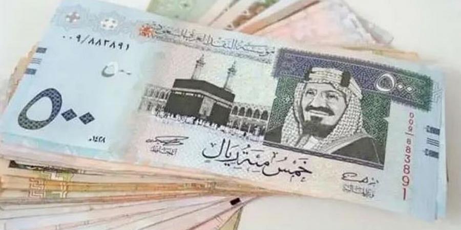 سعر الريال السعودي مقابل الدولار والعملات الأجنبية اليوم الأربعاء 13-8-1446 - تدوينة الإخباري