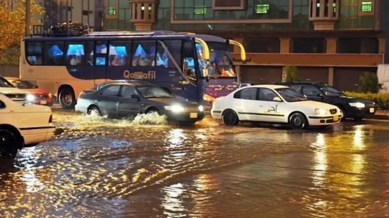 تقلبات قوية لمدة 5 أيام تضرب المملكة| وتحذيرات من أمطار غزيرة وسيول وتساقط البرد بـ مكة 2 فيديو| المركز الوطني للأرصاد يحذر من تقلبات جوية تبدأ من الأحد وموعد انتهائها