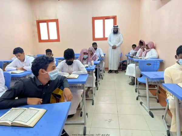 استمرار تعليق الدراسة غدا في السعودية