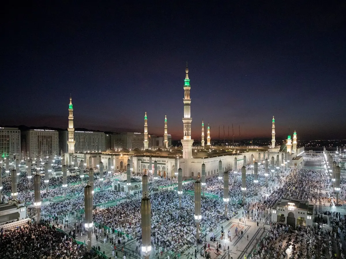 المسجد النبوي يستقبل 15 مليون زائر خلال أول أسبوعين من رمضان