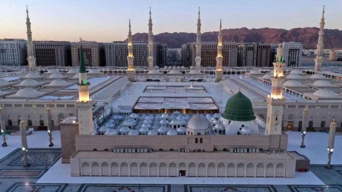 المسجد النبوي يستقبل 15 مليون زائر خلال أول أسبوعين من رمضان 2 المسجد النبوي يستقبل 15 مليون زائر خلال أول أسبوعين من رمضان