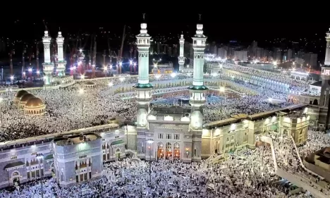 صلاة التهجد في الحرم