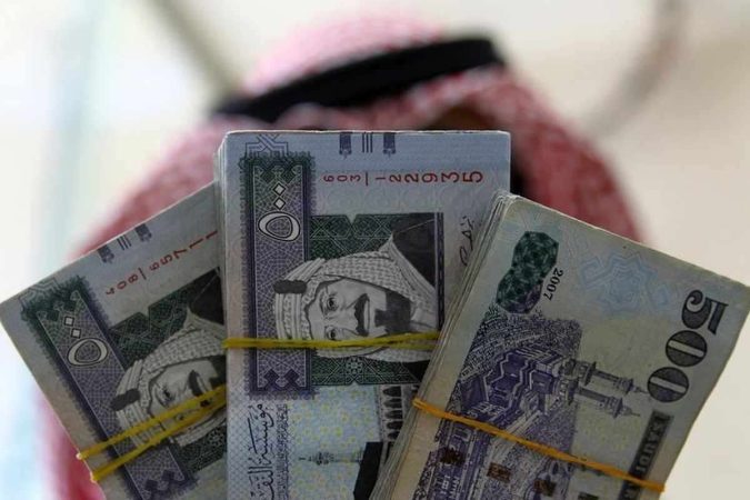 صرف ضعف الراتب لمستفيدي الضمان