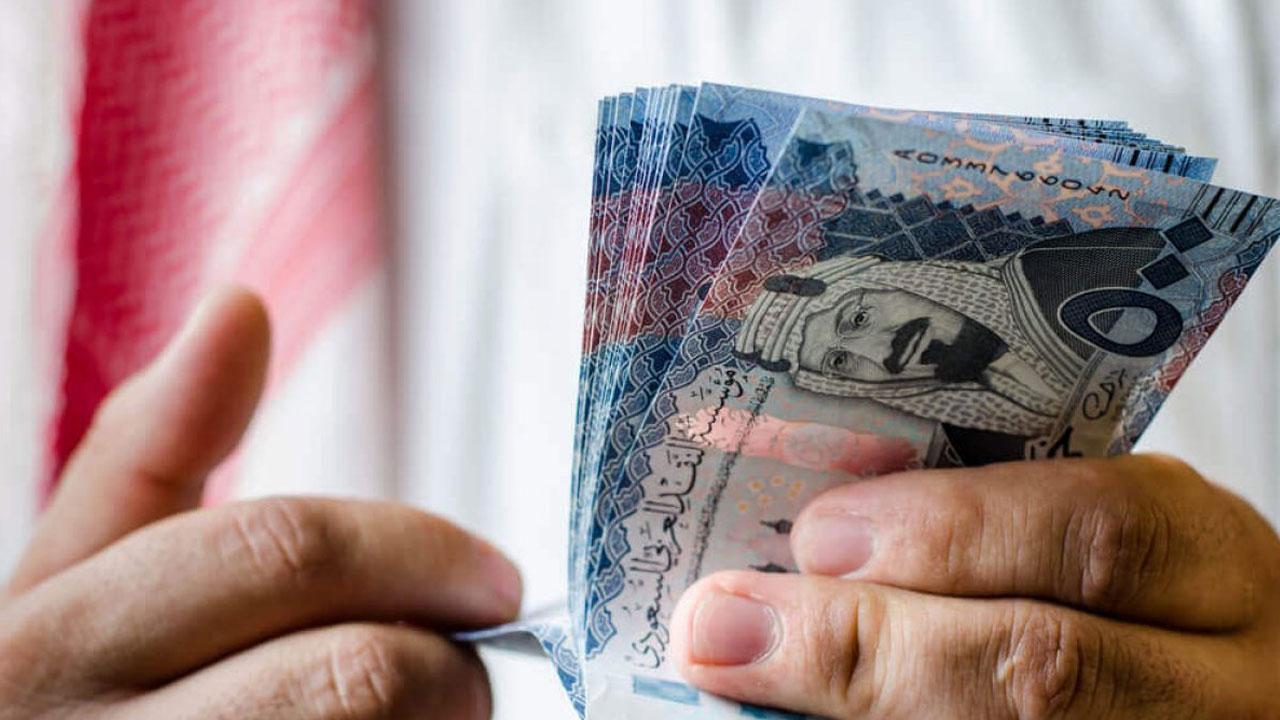 حقيقة صرف فروقات الرواتب
