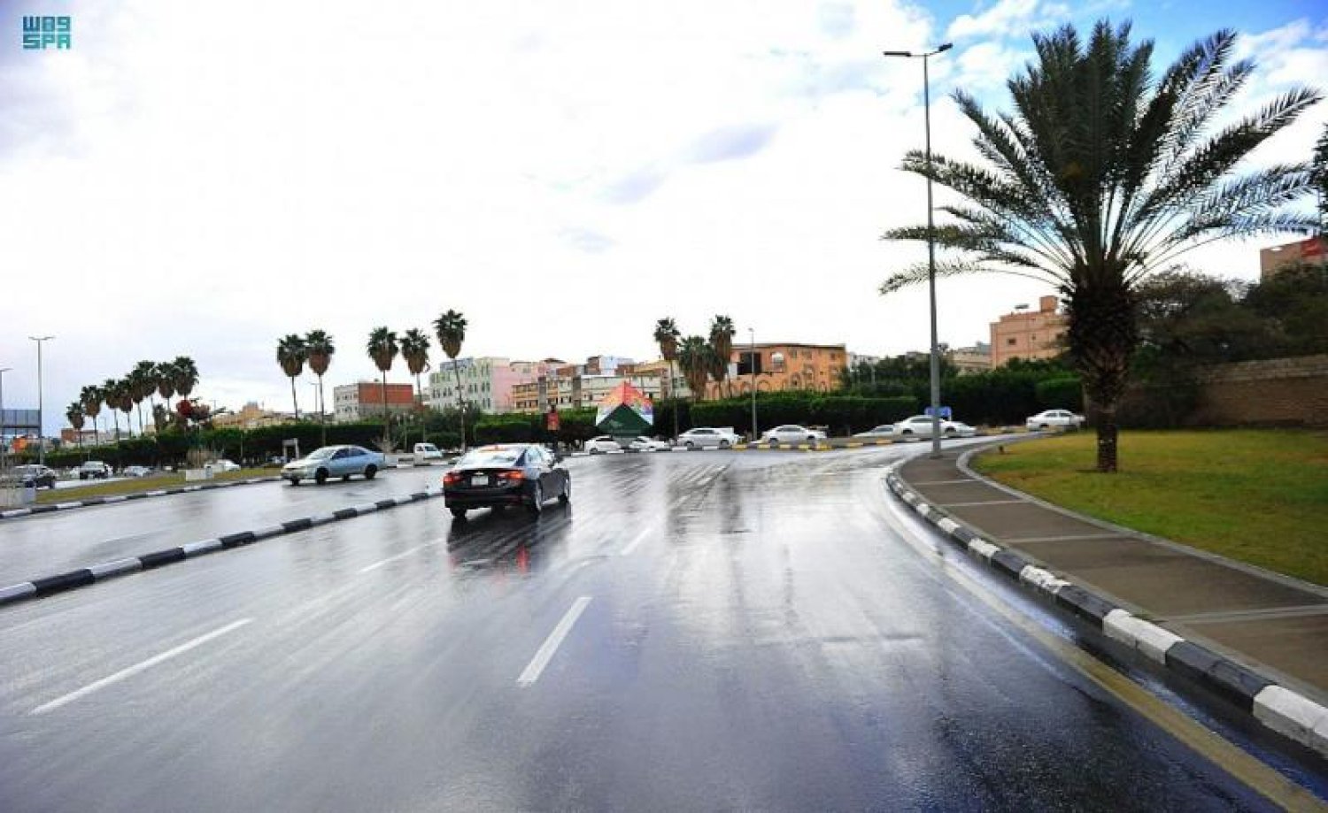 أمطار رعدية وسيول ورياح بزخات البرد| طقس المملكة اليوم وخلال أيام عيد الفطر