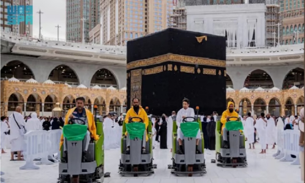 إجراءات سريعة من شؤون الحرمين بشأن صحن المطاف لسلامة ضيوف الرحمن