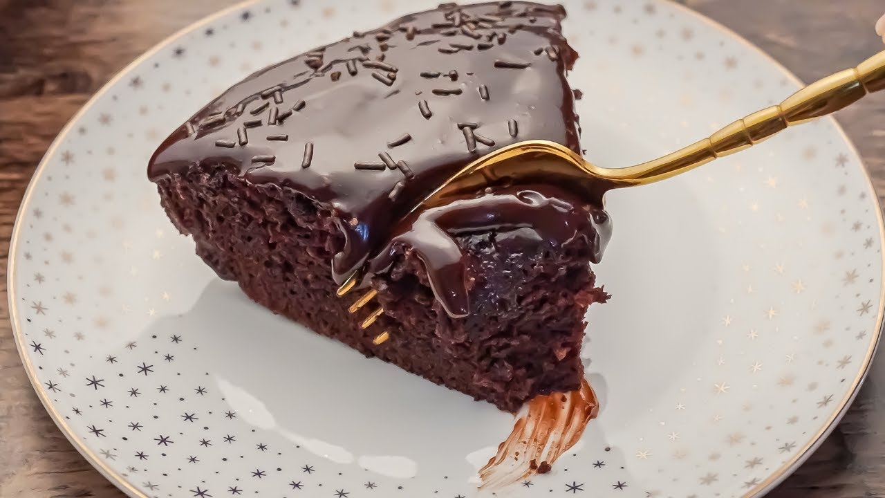 الكيكة الاسفنجية بالشوكولاتة