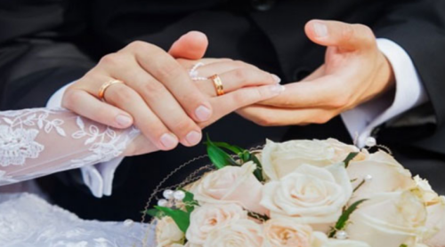 الفئات المستفيدة من صرف منحة الزواج التأمينات الاجتماعية ورابط التسجيل المؤسسة توضح كم مبلغ منحة الزواج اهم الشروط