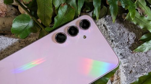 أيقونة التصوير من سامسونج Samsung Galaxy A55| بتصميم أنيق ومعالج قوي لهواة الألعاب