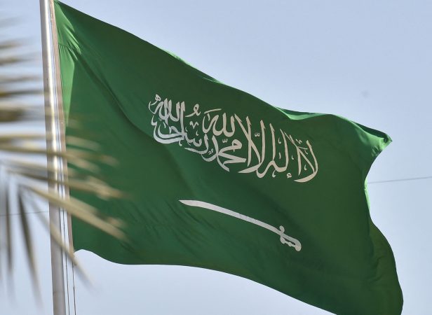 شروط تحويل الزيارة العائلية إلي اقامة وكيفية التواصل مع وزارة الخارجية 1 تحويل الزيارة العائلية إلي اقامة