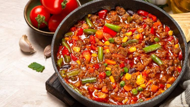 طريقة عمل فاصوليا خضراء مطبوخة باللحمة المفرومة  1 image 4 3