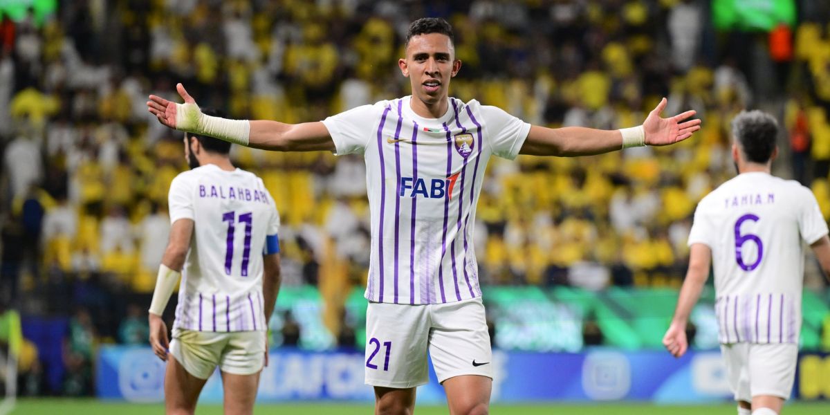 الاخذ بالثأر علي ميدانه ولا حل غير ذالك..!! هزيمة قاسية للهلال في هزاع بن زايد 2 مباراة العين والهلال