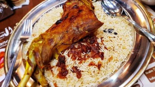 طريقة عمل الحنيذ باللحم من المطبخ السعودي بمذاق لا يقاوم