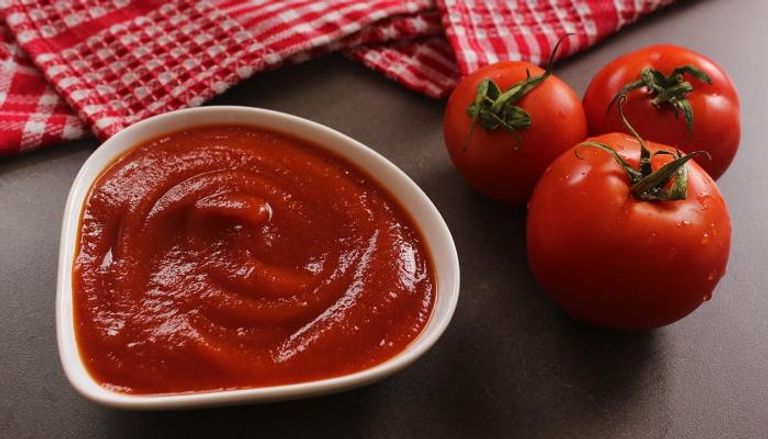 طريقة عمل الكاتشب في المنزل أطعم وأجمل من الجاهز