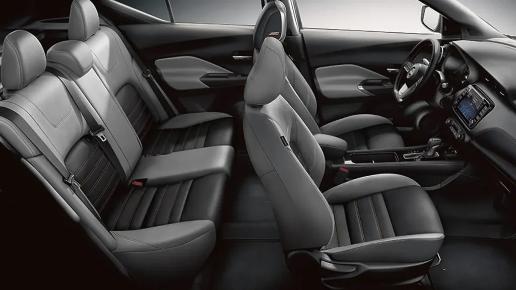الملائم لك "Nissan Kicks" سعر ومواصفات سيارة نيسان كيكس 2024 دفع رباعي بحجم أكبر وأداء أقوى من الشركة الكورية 9 تصميم نيسان كيكس 2024 الداخلي1 1024x576 1