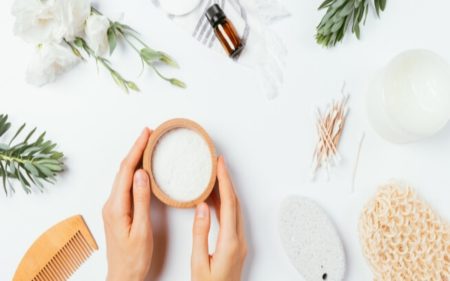 طريقة التخلص من قشرة الشعر بالملح في فصل الصيف