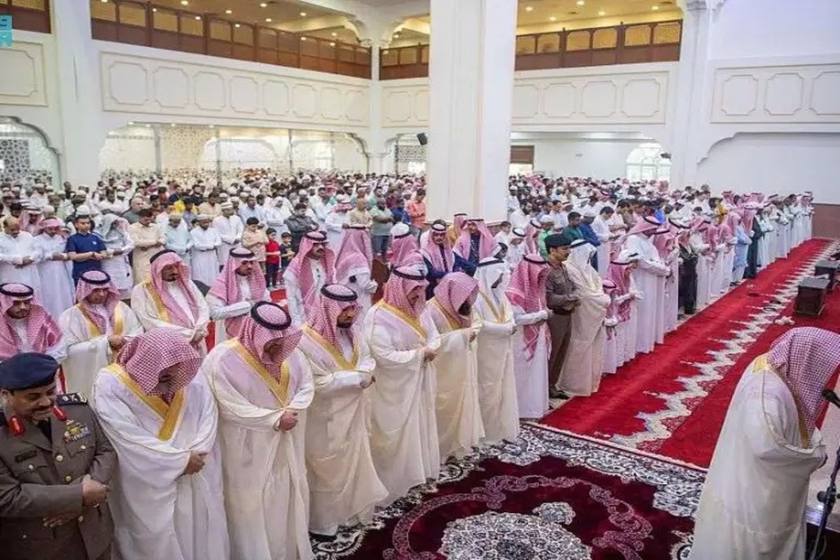 مساجد الطائف تُوقف صلاة عيد الفطر 1445 في جميع المصليات المكشوفة لهذا السبب