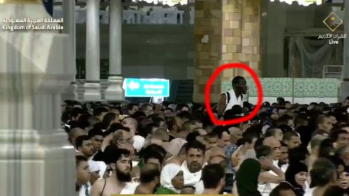 فيديو| ظهور عملاق الحرم المكي يتصدر الترند.. فما القصة؟