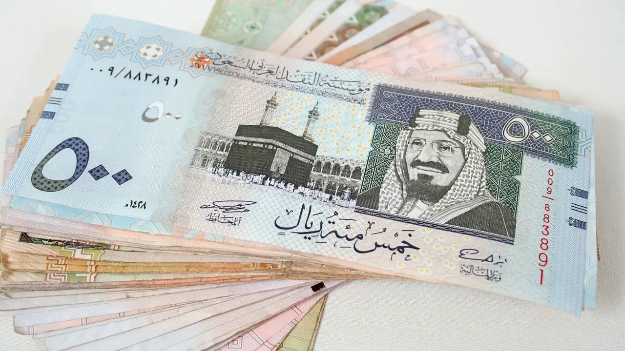 ودع ديونك من جوالك قرض شخصي 47000 ريال بقسط 799 ريال على 5 سنوات لسداد التزاماتك حتي لو متعثر