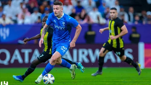 القنوات الناقلة لمباراة الهلال والاتحاد