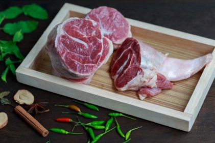 موزة اللحم بالتين المجفف